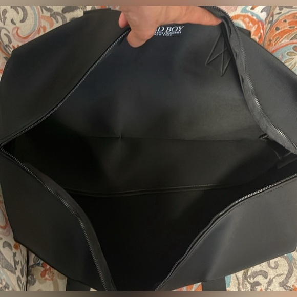 Brand New Carolina Herrera Duffle Bag - Picture 6 of 7